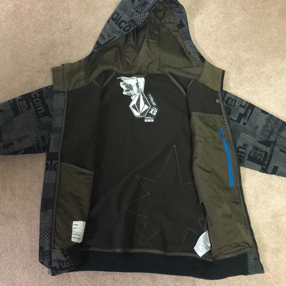 Volcom Winter Jacket - Picture 2 of 4